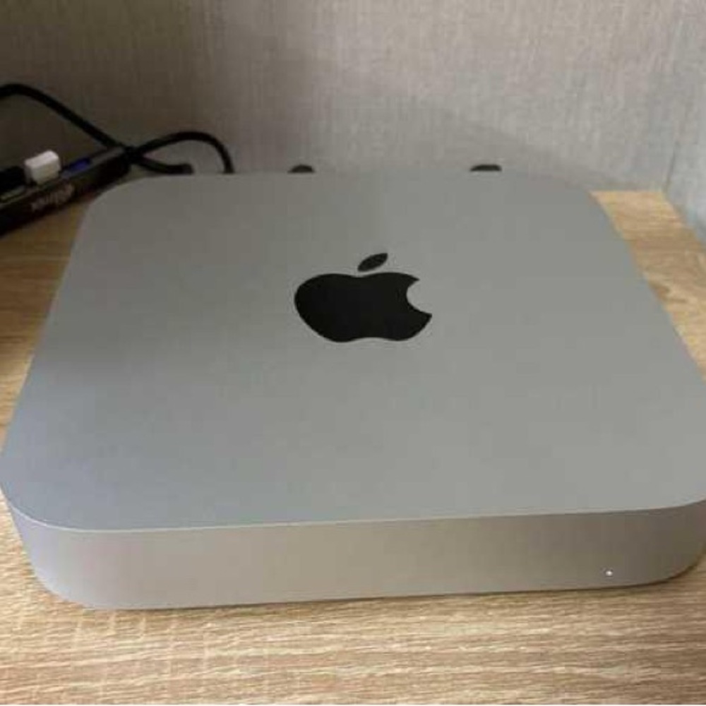 2020 Apple Mac Mini with Apple M1 Chip (8GB RAM, 256GB SSD Storage)